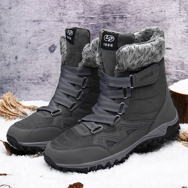 

Couple casual snow boots Winter new men and women's cold resistant warm plush outdoor work boots Fashion anti slip cotton shoes