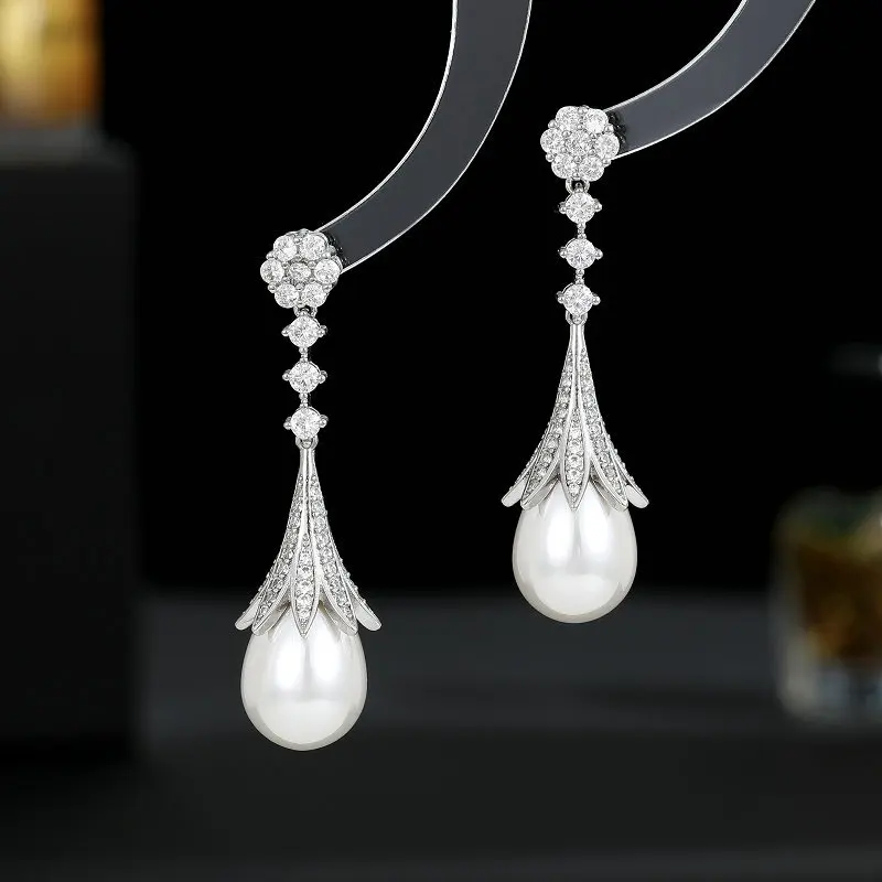 

Elegancy Vintage Long Floral Stud Pear Drop Earrings Old European Stylish Jewelry