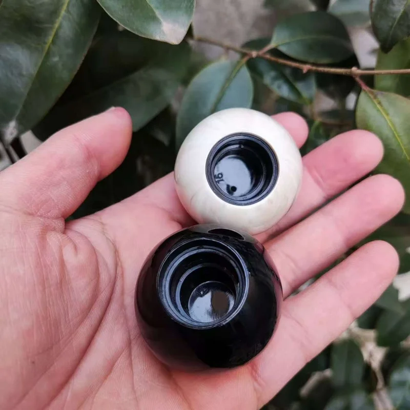 2/8PCS 65ML Refillable Perfume Atomizer Bottles, Polished Crystal Glass Heart-Shaped De... - SKU PBGS1516 - UGI Packaging