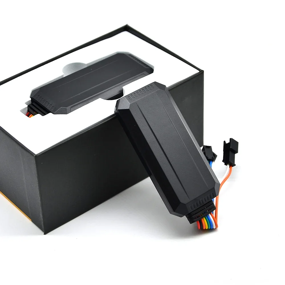 Real time tracking and Mini GPS tracking chip/disposable gps tracker/mini track gps With SOS Alarm VT08S