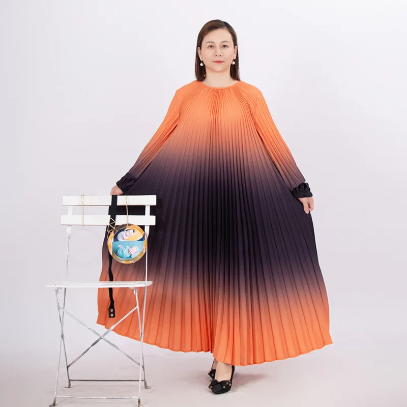 

Женское плиссированное платье миаке с градиентом, круглым вырезом и длинным рукавом, яркое женское платье 2023