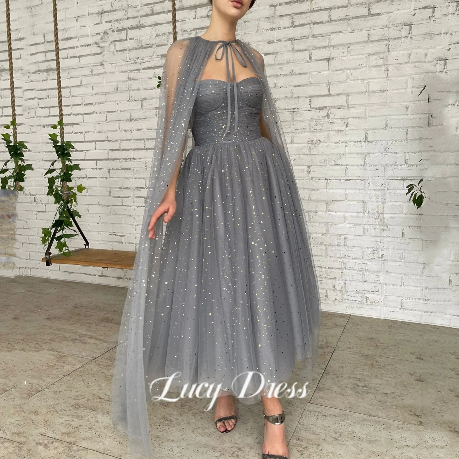 

Lucy Dusty Blue Sparkly Tulle Prom Dresses with Long Cape Sweetheart A-Line Formal Party Dress 2022 Evening Gowns Floor Length