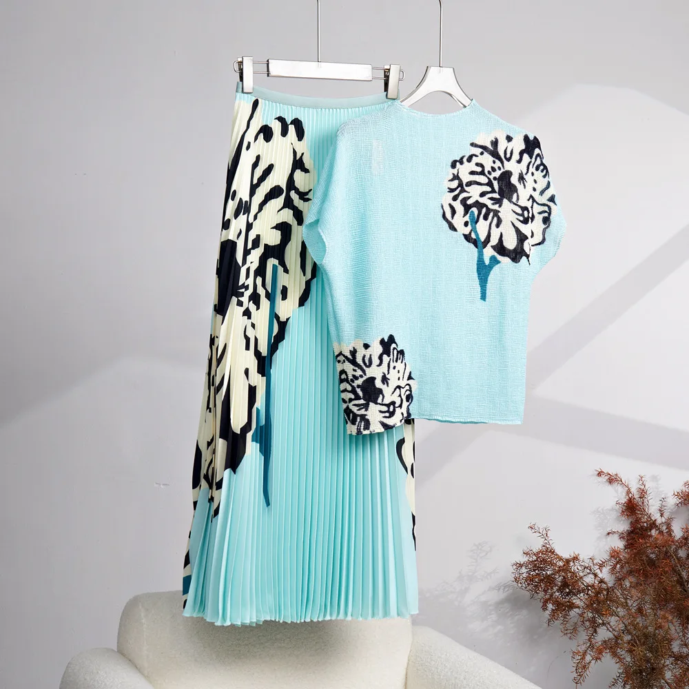 

Miyake Women Pleated Skirt Sets Japanese Style Summer Temperament Casual Suit New Arrivals Elegant Short Sleeves and Skirts