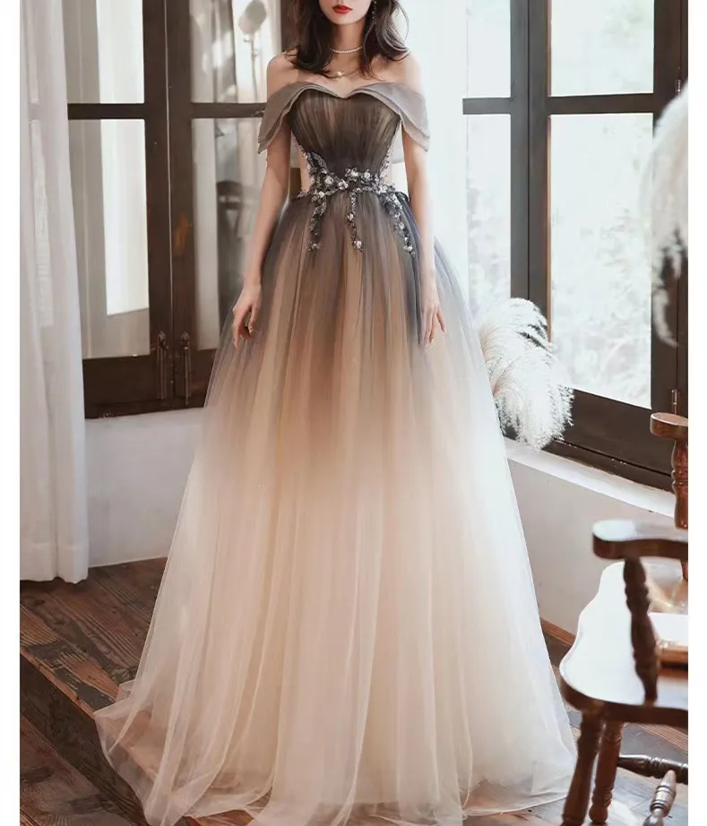 Elegant Strapless Prom Dresses A-Line Starry Brilliant Appliques Sexy Off The Shoulder Backless Bandage Banquet Party Host Gowns Elegant Strapless Prom Dresses A-Line Starry Brilliant Appliques Sexy Off The Shoulder Backless Bandage Banquet Party Host Gowns