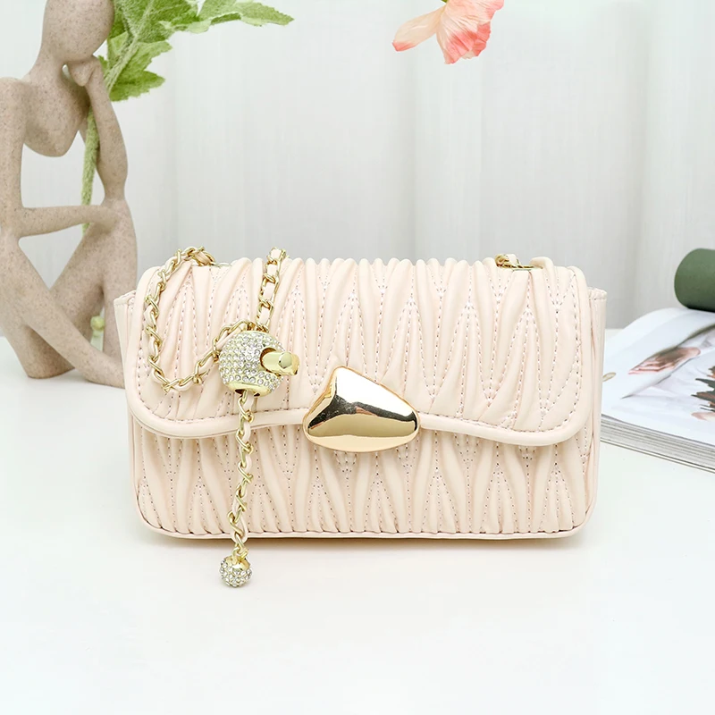 

Women Bag For 2023 Summer New Shoulder Crossbody Messenger Leather Small Fashion Luxury Simple Chains Evening Ladies Handbags