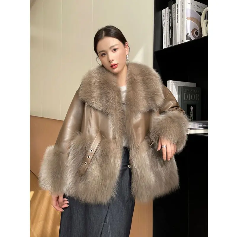 Women's 2023 Winter New Korean Fashion Imitation Fox Fur Padded Coat Street Outwears Vintage Thick Fashion Warm Coat Fur Coat
