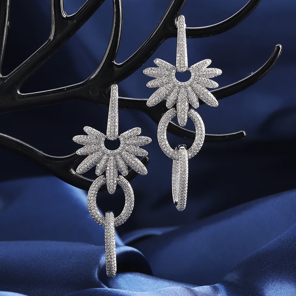 Geometric Lines Top Luxury Earrings Gold Shiny Aaa Cubic Zirconia Intensive Inlays High Design Jewelry Banquet Party Accessories