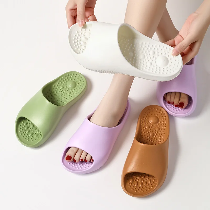 New Woman Summer Beach Light Slippers Home Bathroom Sandals Non Slip Indoor Slides Soft Sole EVA Shoes