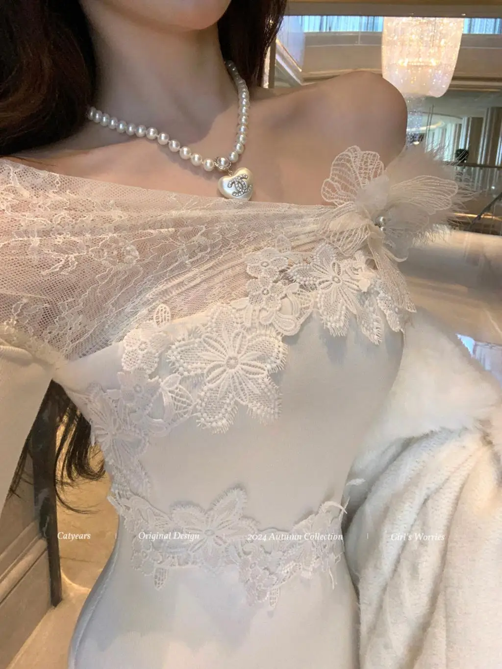 Vestidos de punto nuevos de otoño e invierno para mujer, cuello alto, manga acampanada, encaje de retazos, corte sirena, moda coreana, Vestidos para mujer