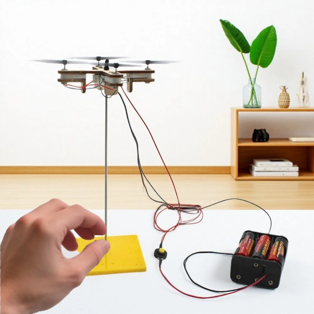 ชุดประกอบโดรน STEM DIY ฝึกทักษะวิทยาศาสตร์และเทคโนโลยี