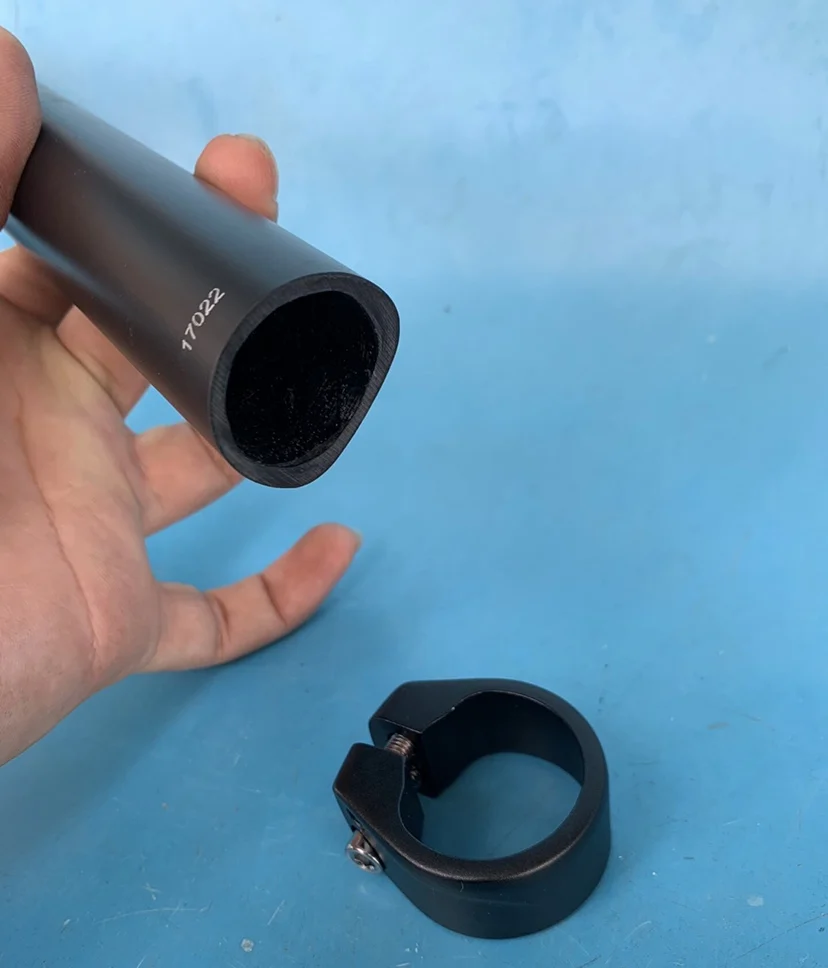 Pince De Selle Giant Style D Pour Tige Ronde, Vélo Route, Neuve