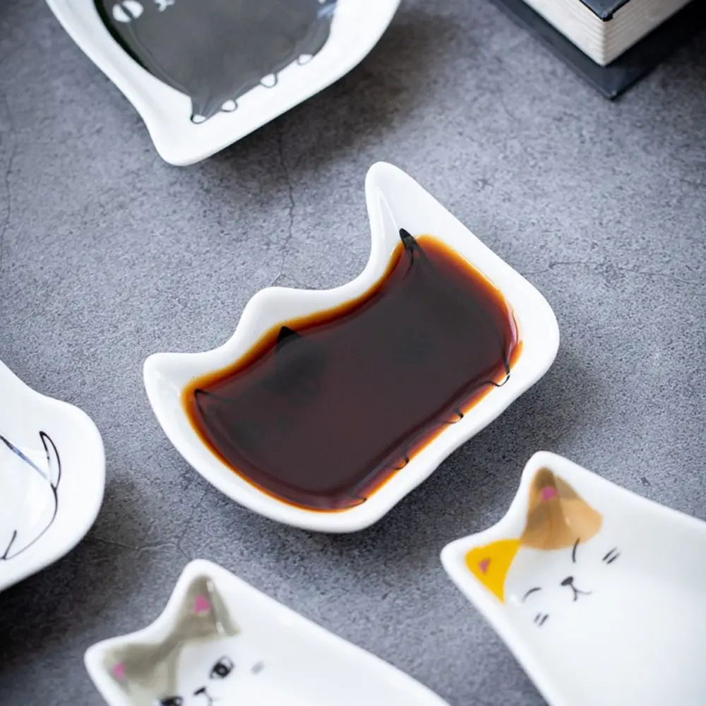 Creative Ceramic Seasoning Dish Japanese Tableware Kitten Soy Sauce Dish Dipping Saucer Plate Home Kitchen Supplies