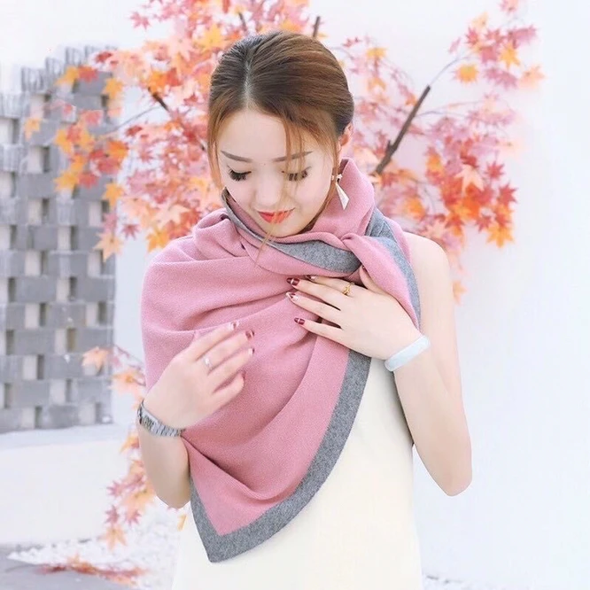 

Spring Autumn Imitation Cashmere Women's Triangular Shawl High-grade Thin Knitting Summer Air Conditioning Room Bib Pink
