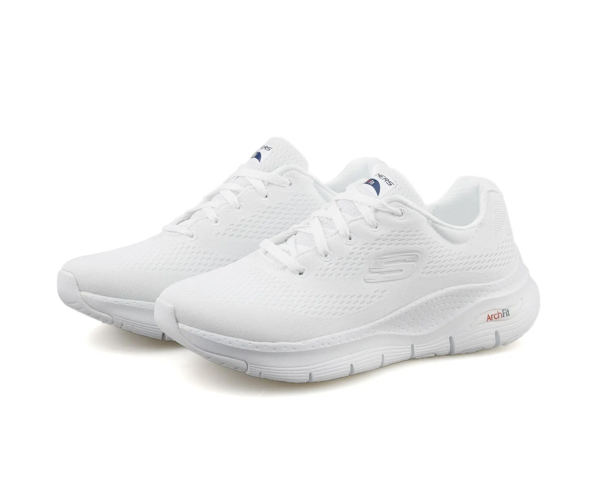 Рисунок 3 - Женские кроссовки на шнуровке Skechers