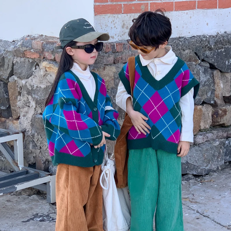 

Kids Cardigan Spring Autumn New Children Vintage Plaid Sweater Boys Clothes Girls Knitted Coats Baby Vest Sleeveless Waistcoat