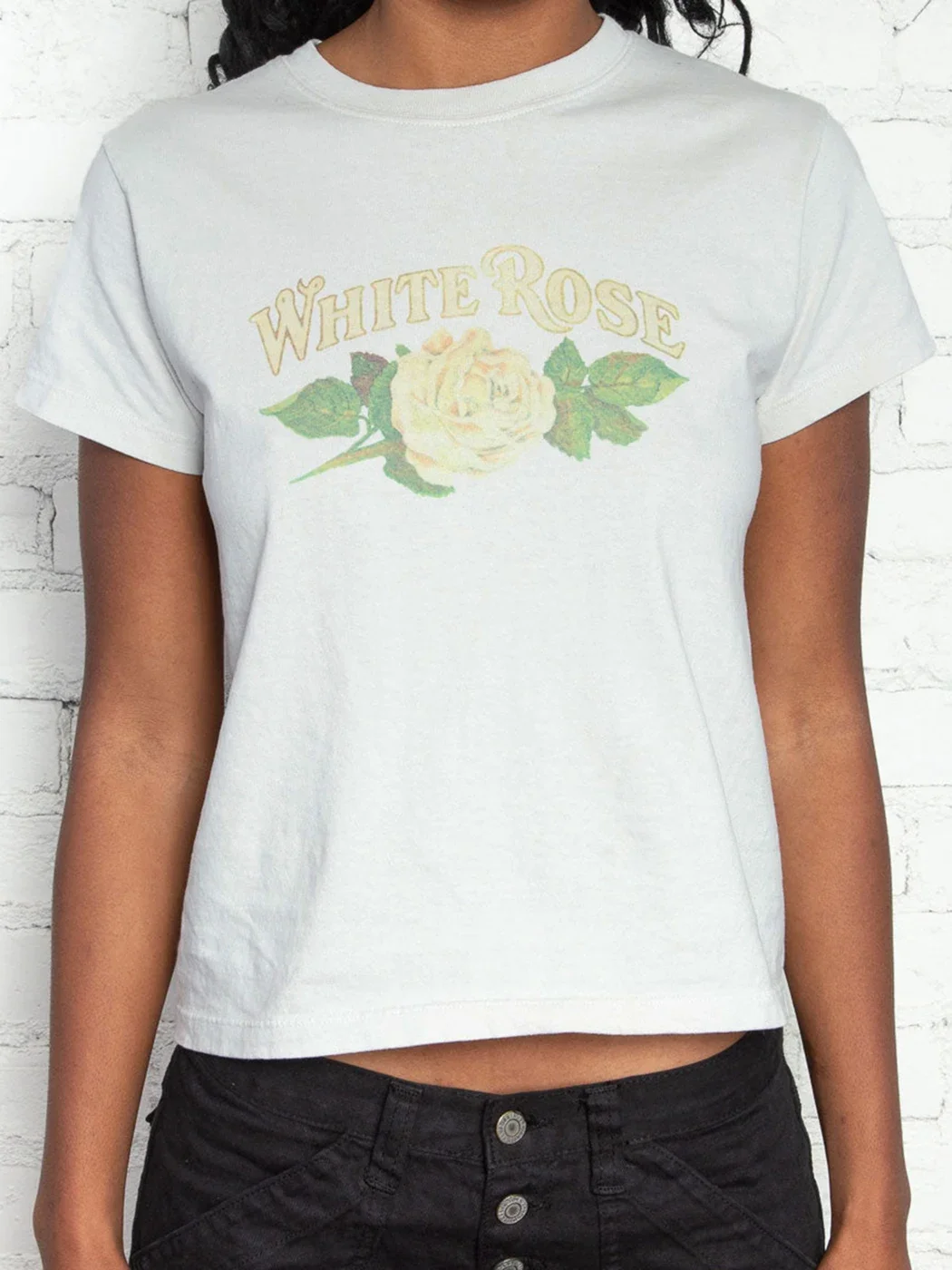 

Vintage White Rose Cotton T Shirt Women Summer Casual Round Neck Short Sleeve Loose T-shirts Chic Retro Classic Y2k Tops 2022
