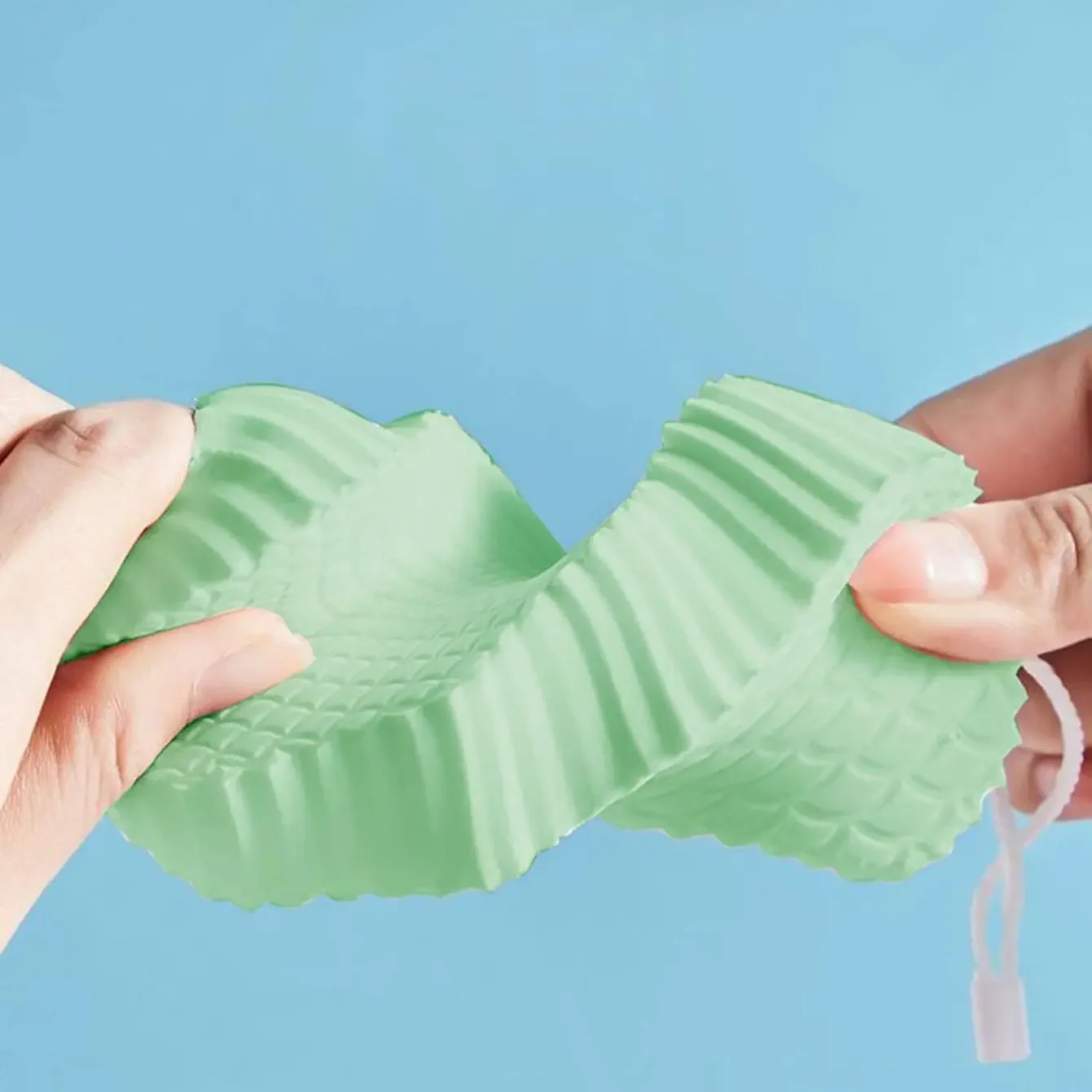 1PC-Hanging Bath Sponge,3D Fish Scale Pattern, Exfoliating Massage Shower Sponge, Bathroom Accessories, Skin Care Bathing Tool