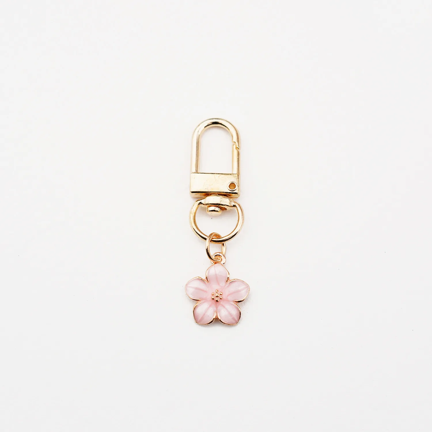 Cute Smiley Face Keychain – Enamel Bag Charm for Keys, Bags & Accessories