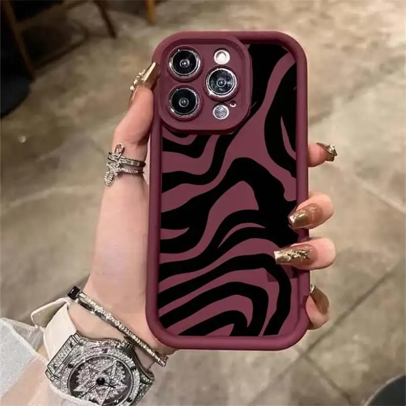 Luxury Retro Black Leopard Phone Case Cover