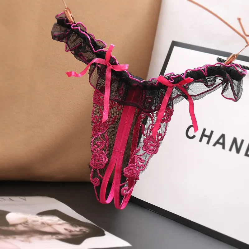 

Новые трусики с открытой промежностью для секса, кружевное женское нижнее белье с цветочной вышивкой, женское сексуальное нижнее белье с заниженной талией и Т-образной спинкой