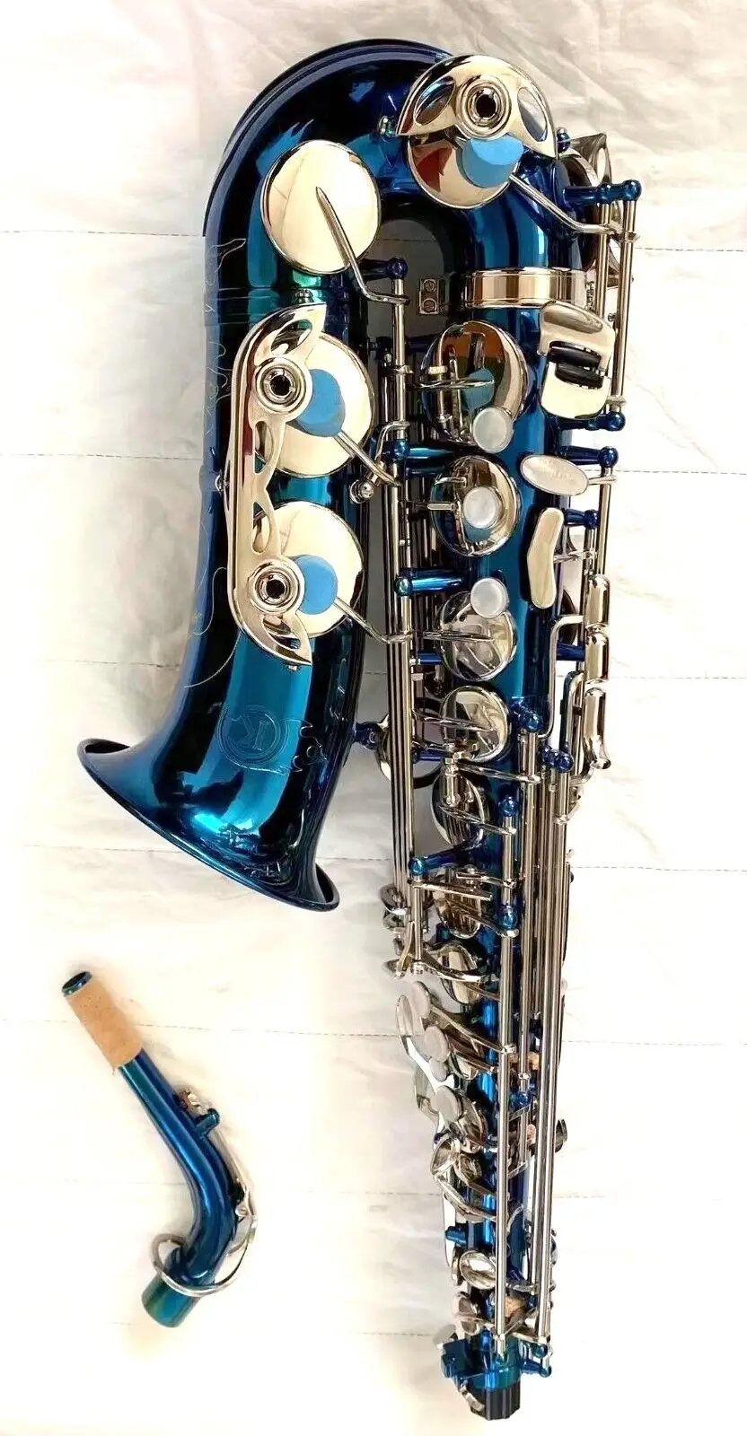 Easter Music intermediate blue glossy lacquered alto saxophone with nickel keys