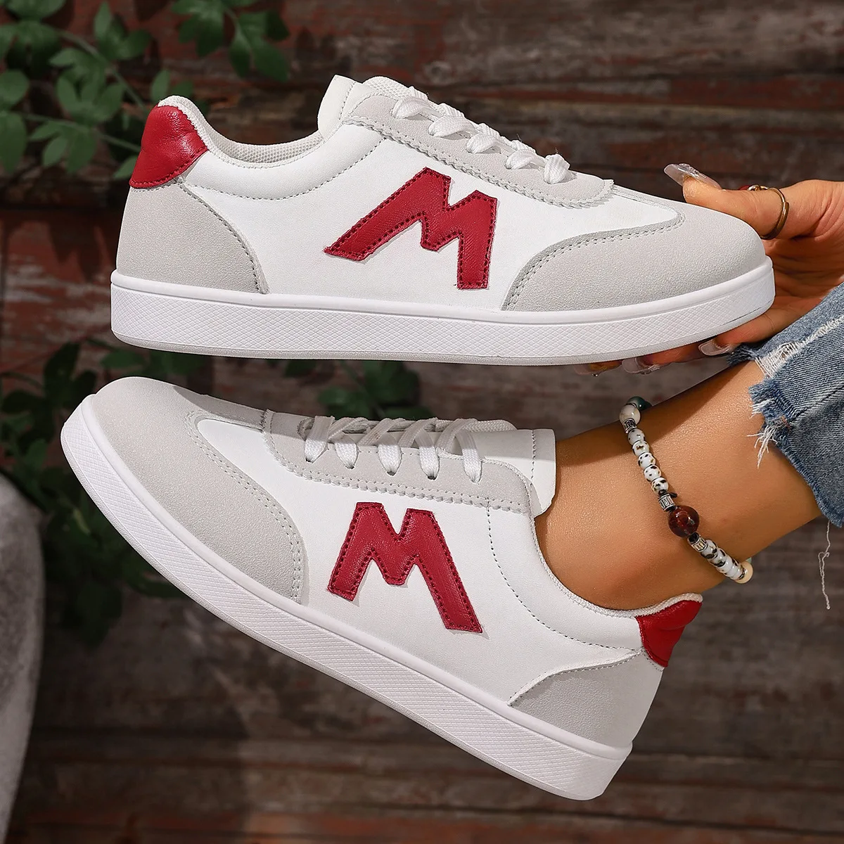 Women Designer Round Head Sneakers 2025 Deep Mouth Light Sneakers Versatile Breathable Cross Casual Sneakers Zapatos De Mujer