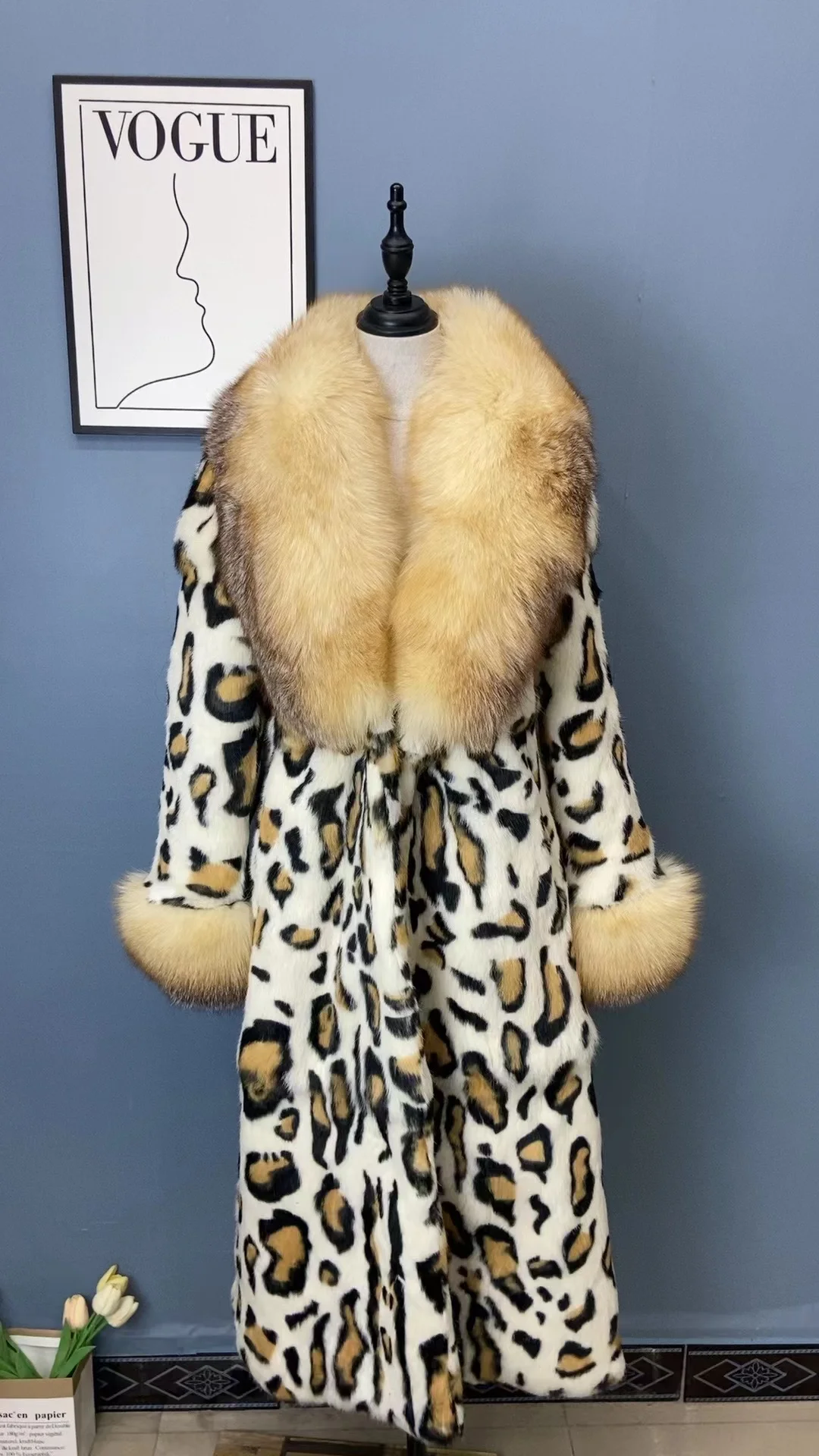 日本製✩新品未使用✩リバーシブル✩ブルーフォックス＆ラパン✩ファーコート✩軽い 2025年最新】レディース 毛皮・ファーコートの人気アイテム - メルカリ