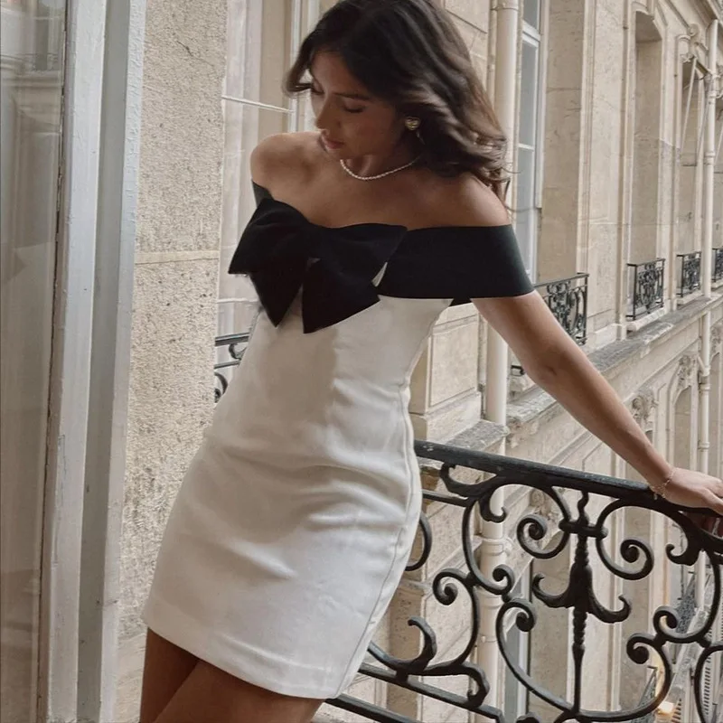 Y2K Summer New Sexy Women's Chest-wrapped Hip-wrapped Dress Fashion Black and White Collarless One-word Shoulder Bow Skirt