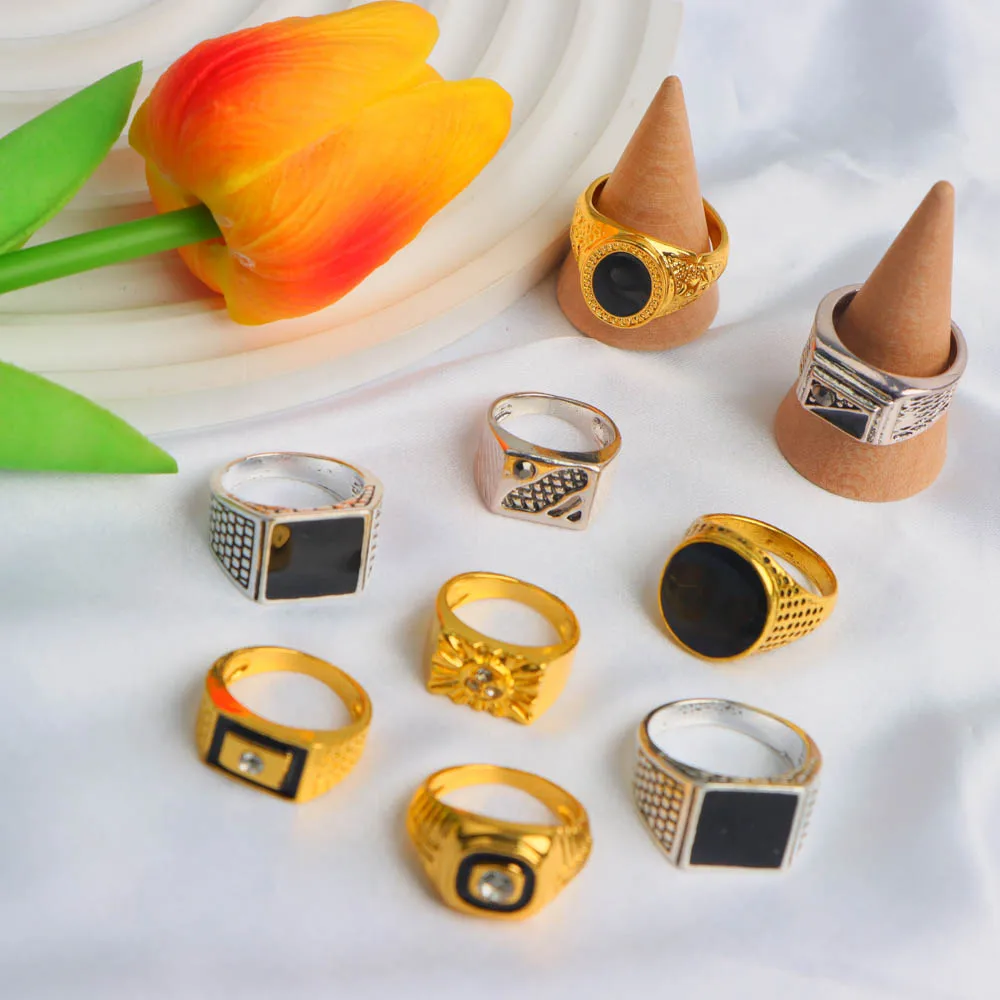 10/20Pcs/Lot New Fashion Classic Vintage Luxury Rhinestone Rings For Women Men Mix Style Finger Jewelry Accessories Party Gifts 5