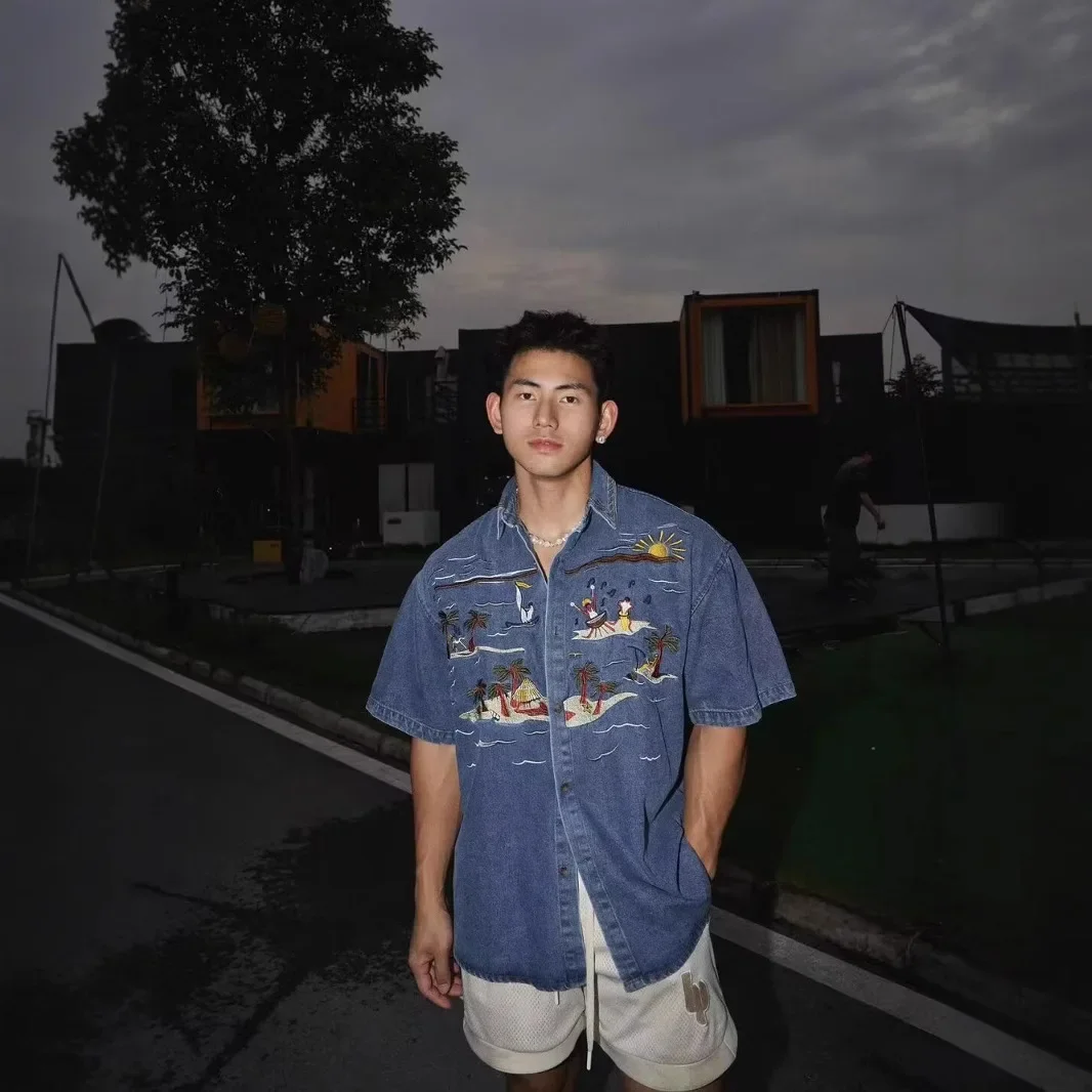 Neutral Retro Short Sleeve Shirt Summer Hawaii Beach Style Coconut Tree Denim Print Men's Shirt Casual Fashion