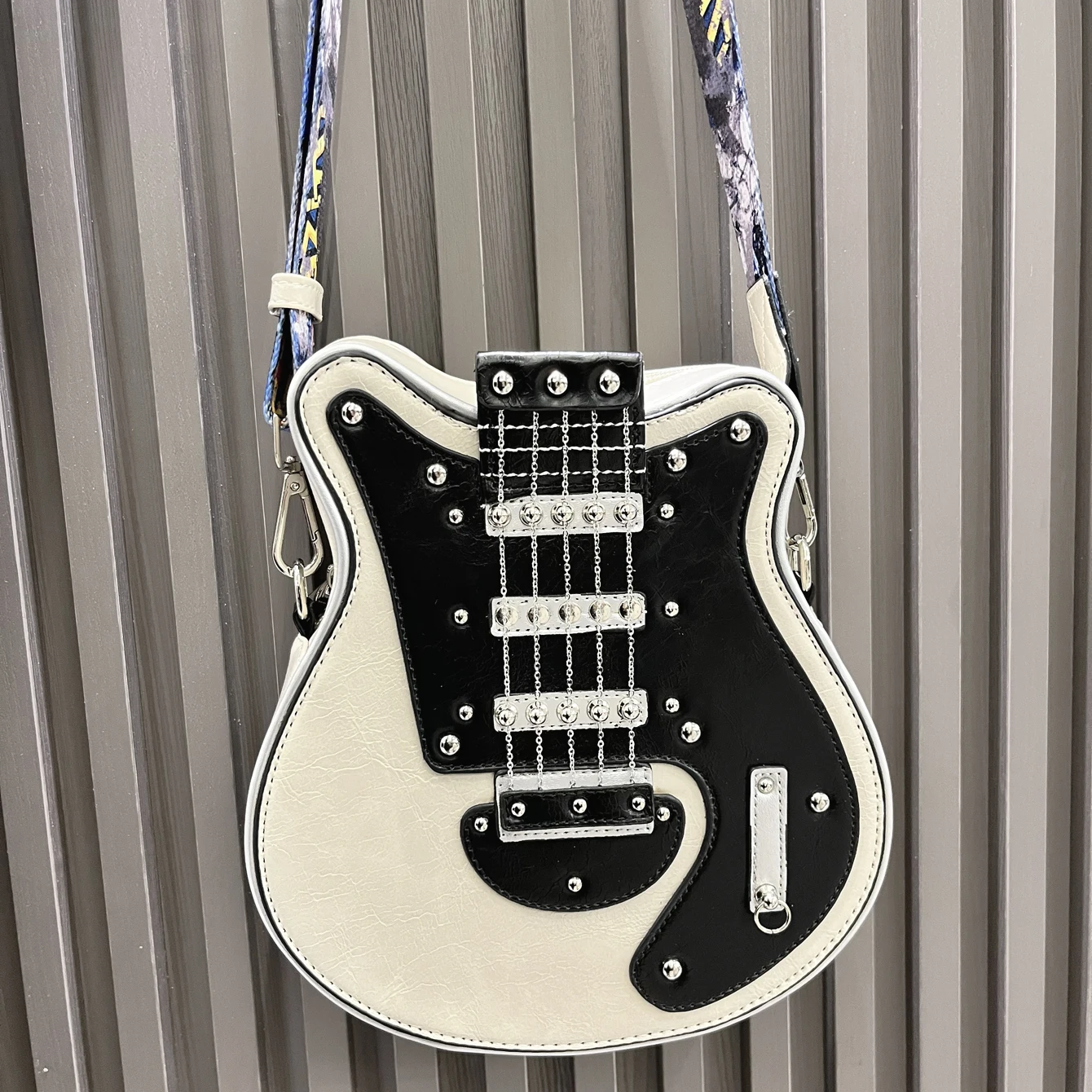 Luxury Leather Crossbody Handbag - Handmade Guitar Shape Purse for Women
