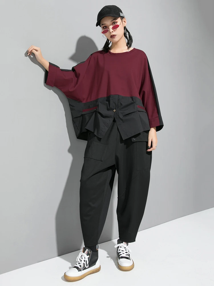 [EAM] Loose Fit Contrast Color Big Size Sweatshirt New Round Neck Long Sleeve Women Big Size Fashion Spring Autumn 2026 1D716