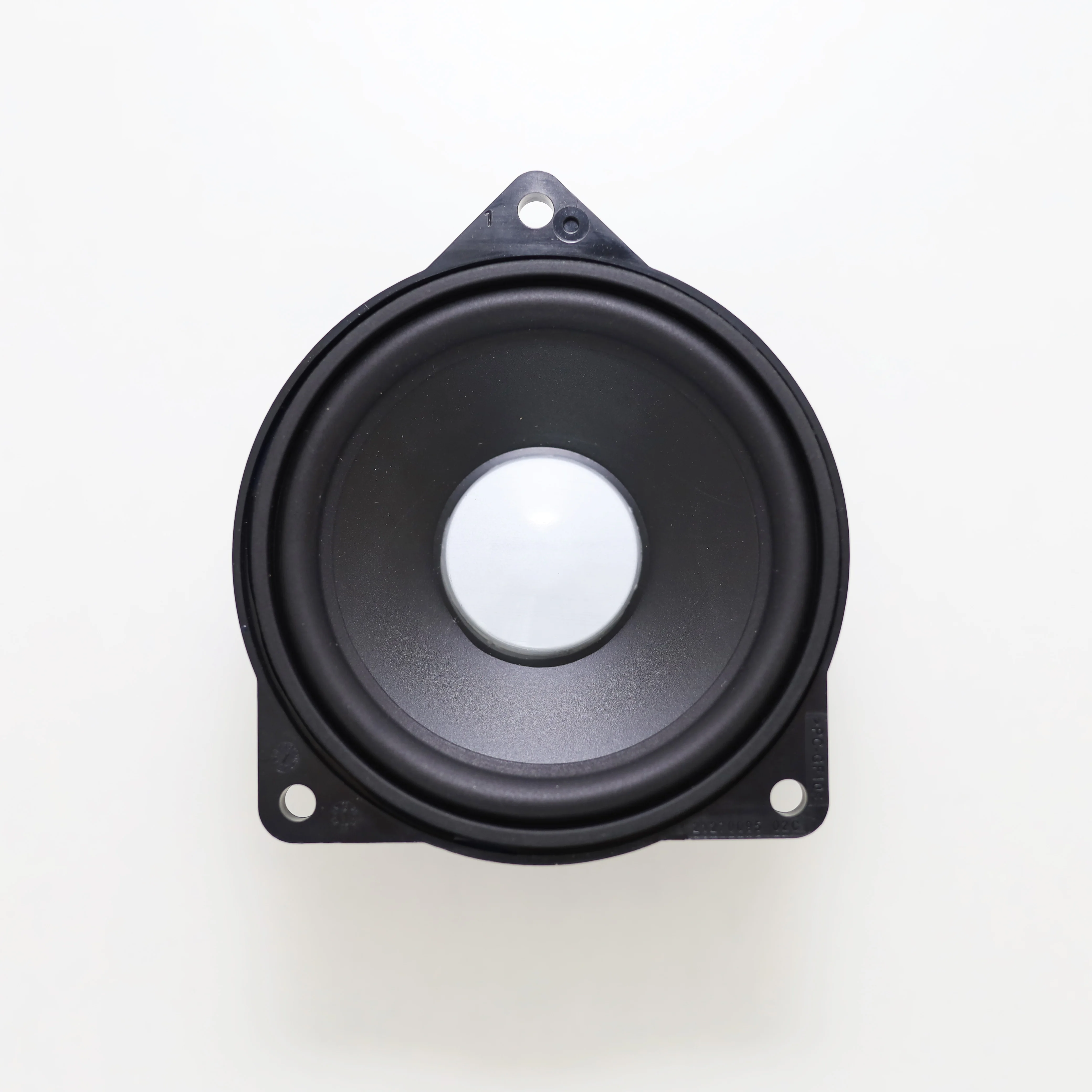 Car Rear Surround Tweeter For BMW E90 E91 E60 E61 F10 F11 F90 F07 F06 F12 F13 G20 G30 F15 F16 F85 F86 Center Dashboard Speakers