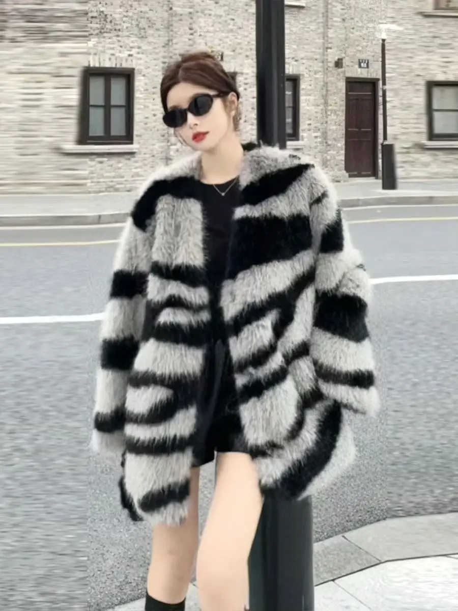 

Flocking Faux Fur Coat Women Patchwork Cropped Fluffy Jacket Elegant Party Short Furry Outwear Winter Korean Overcoat Y04