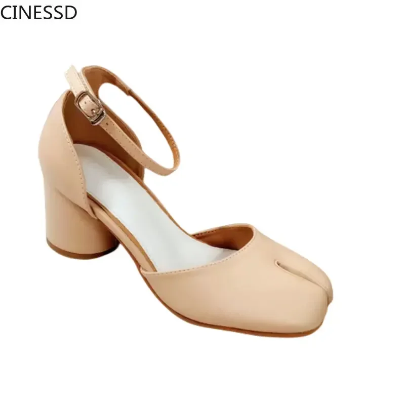 

Туфли-лодочки женские с разрезом на каблуке 6 см/3,5 см