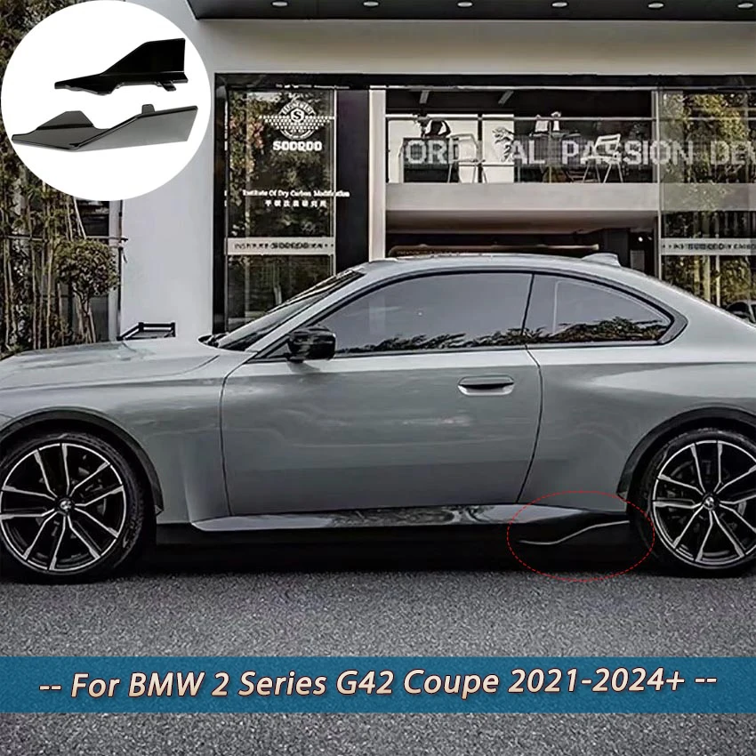 

Glossy Black Side Car Bumper Splitter Flaps Cover Skirt Corner Spoiler Guard Plate For BMW 2 Series G42 Coupe 2021-2024 2 Door