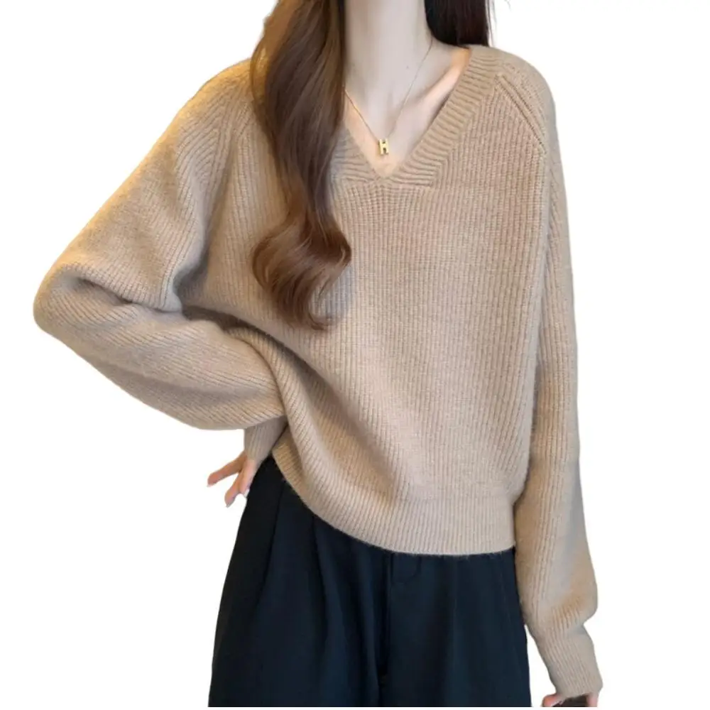 

Gentle Wind Soft Sweater Female Winter Loose Lazy V-neck Pullover Women Senior Sense Short Top Lady outside Streetwear