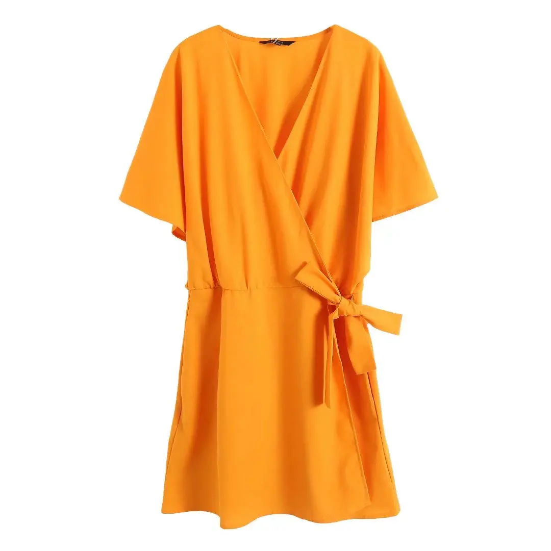 

Women's Chic and Fashionable Temperament in 2023 Slim-fit Belt Skirt Retro V-neck Side-off Rotator Cuff Women's Dress