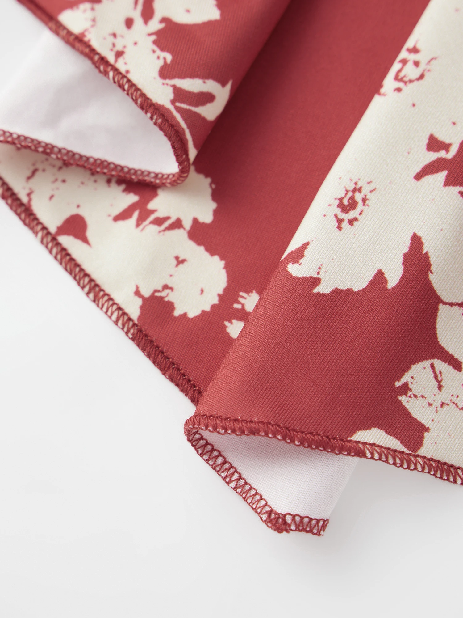 Floral Print Sleeveless Halter Top with Tie-Up Back and Backless Design Perfect for Summer Streetwear in Plus Size