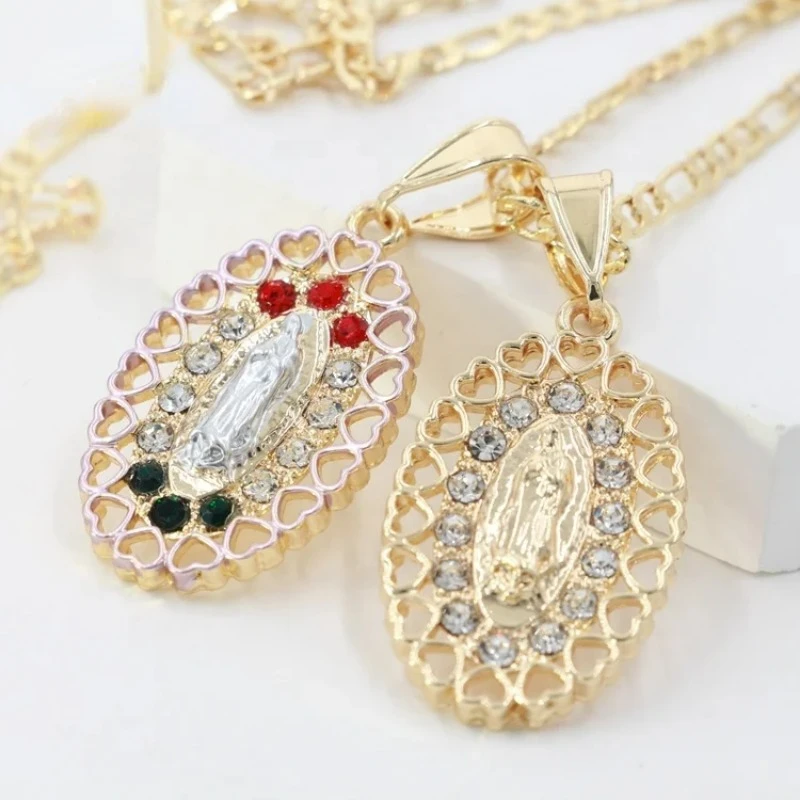 Ruixi La Migliore Vendita Oro Laminado 14K 18K Placcato Oro Zircone Amore Guadalupe Gioielli Religiosi Coppia Collana Ciondolo Regalo