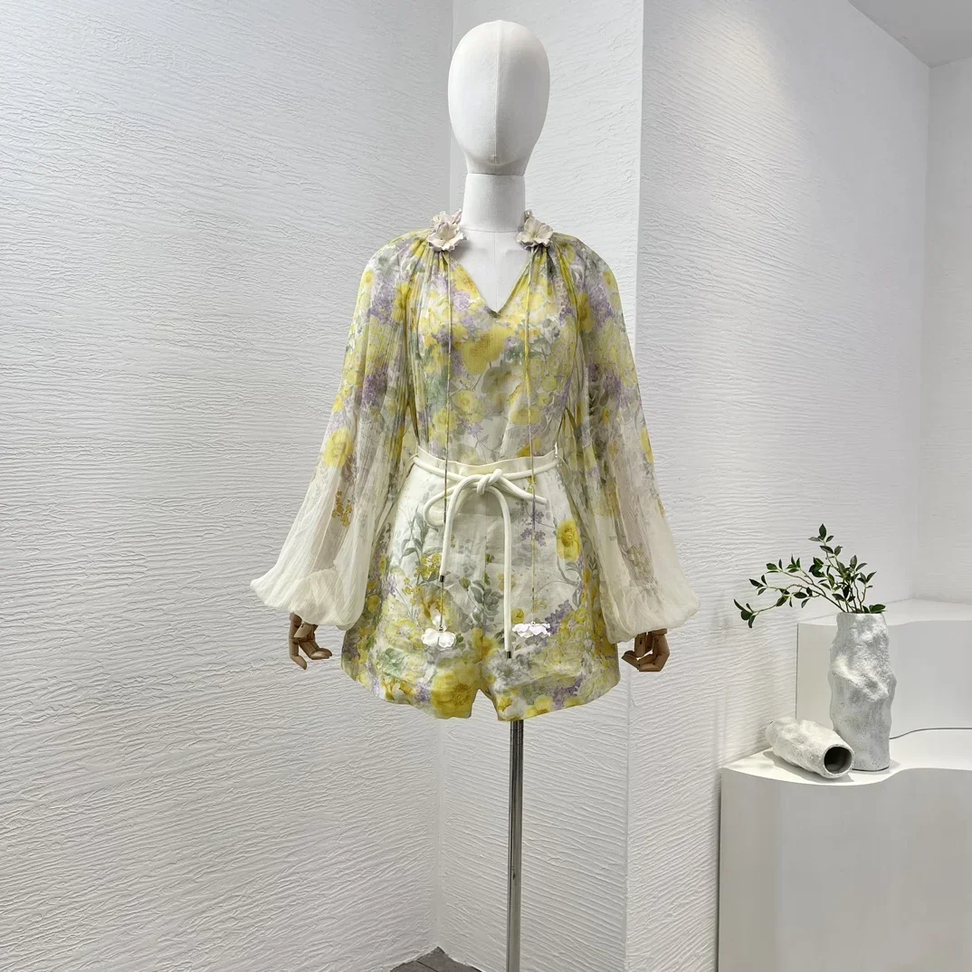 

Pale Yellow Citrus Flower Print Long Sleeve Lace Up V-Neck Blouse Tops and Shorts Set 2024 New Arrivials Spring Summer Clothing