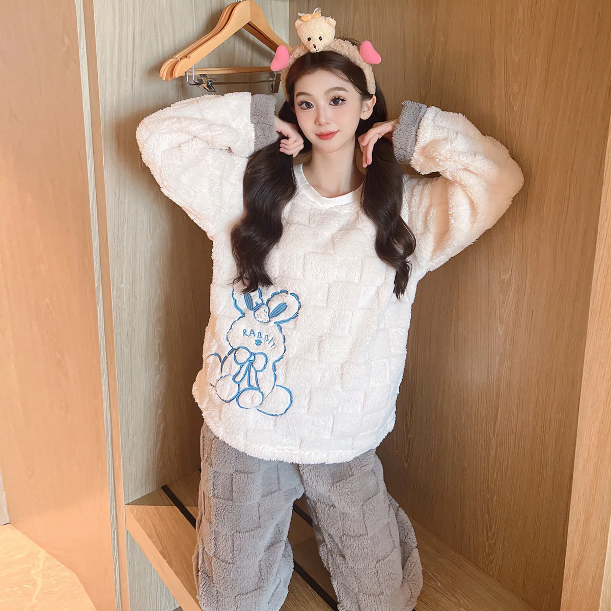 Autumn Winter New Coral Fleece Soft Loungewear Women Set Simple Long Sleeve Women's 2 Piece Sets Cute Warm Pajamas for Girls