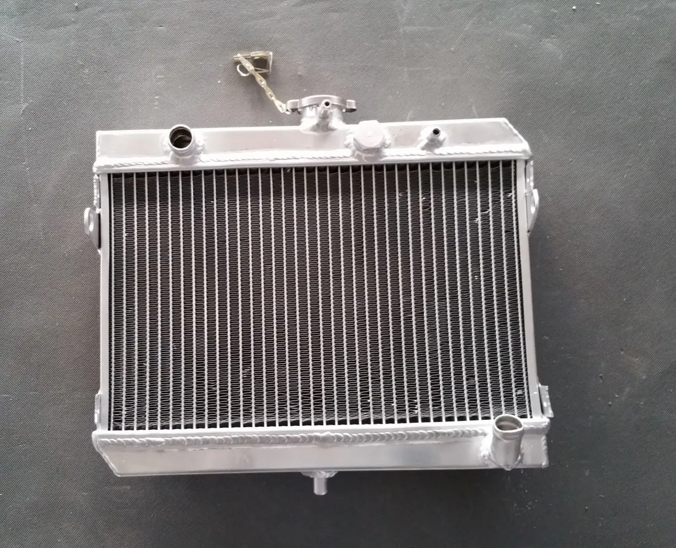 

For 1998-2002 Suzuki Quadmaster 500 LTA500F LTF500F 4x4 Aluminum Radiator Cooler Cooling Coolant 1998 1999 2000 2001 2002