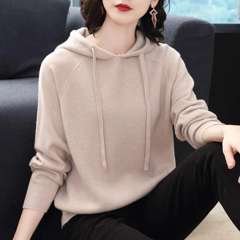 

Women Autumn and Winter Fashion Tidal Current Hooded Drawstring Sweatshirt Solid Warm Age Reduction Knitting Leisure Long-slee