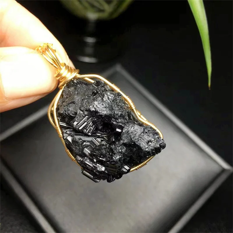 

Natural Black Tourmaline Pendant Jewelry Fashion Fengshui Crystal Carved DIY Accessories Gift 1PCS