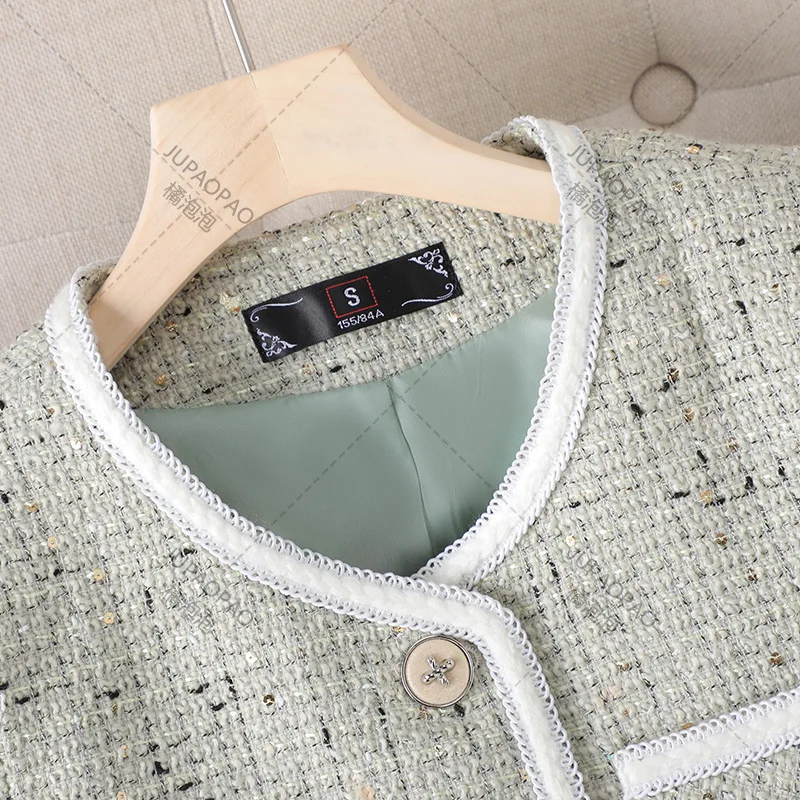 Рисунок 4 - Женский блейзер с длинным рукавом