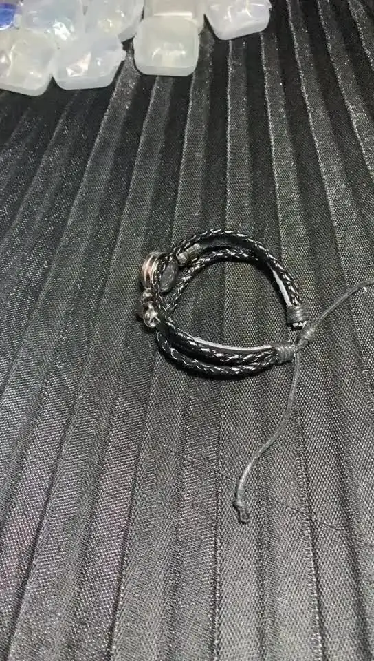 Bracciale Con Motivo Tour Eiffel – Regolabile, Circonferenza 14 Cm, Elegante E Simbolico