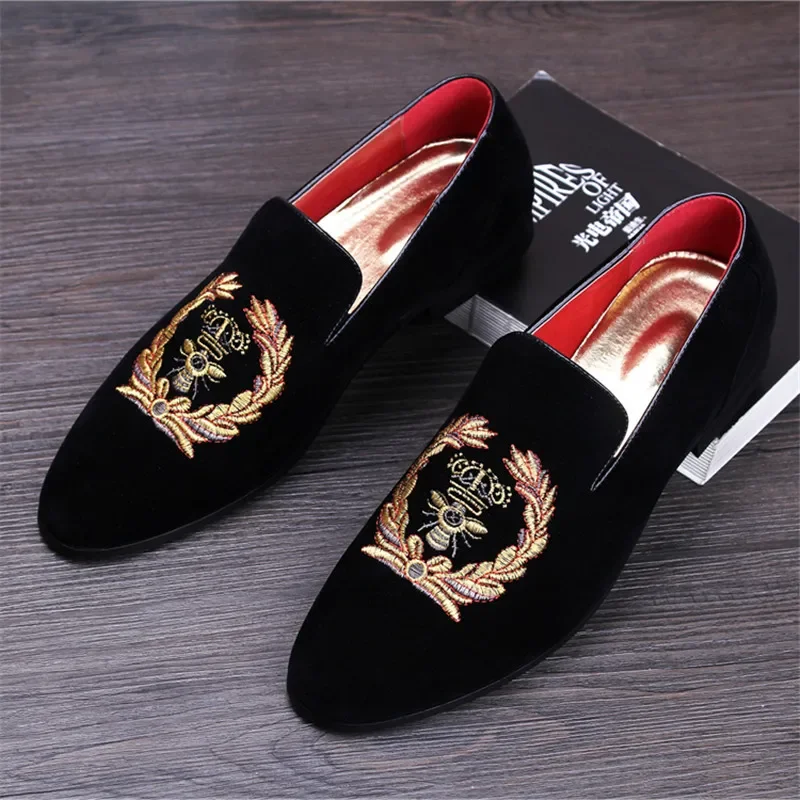 Men's Suede Leather Embroidery Loafers Casual Printed Moccasins Oxfords Shoes Party Driving Flats EU size 38-45 casual leather