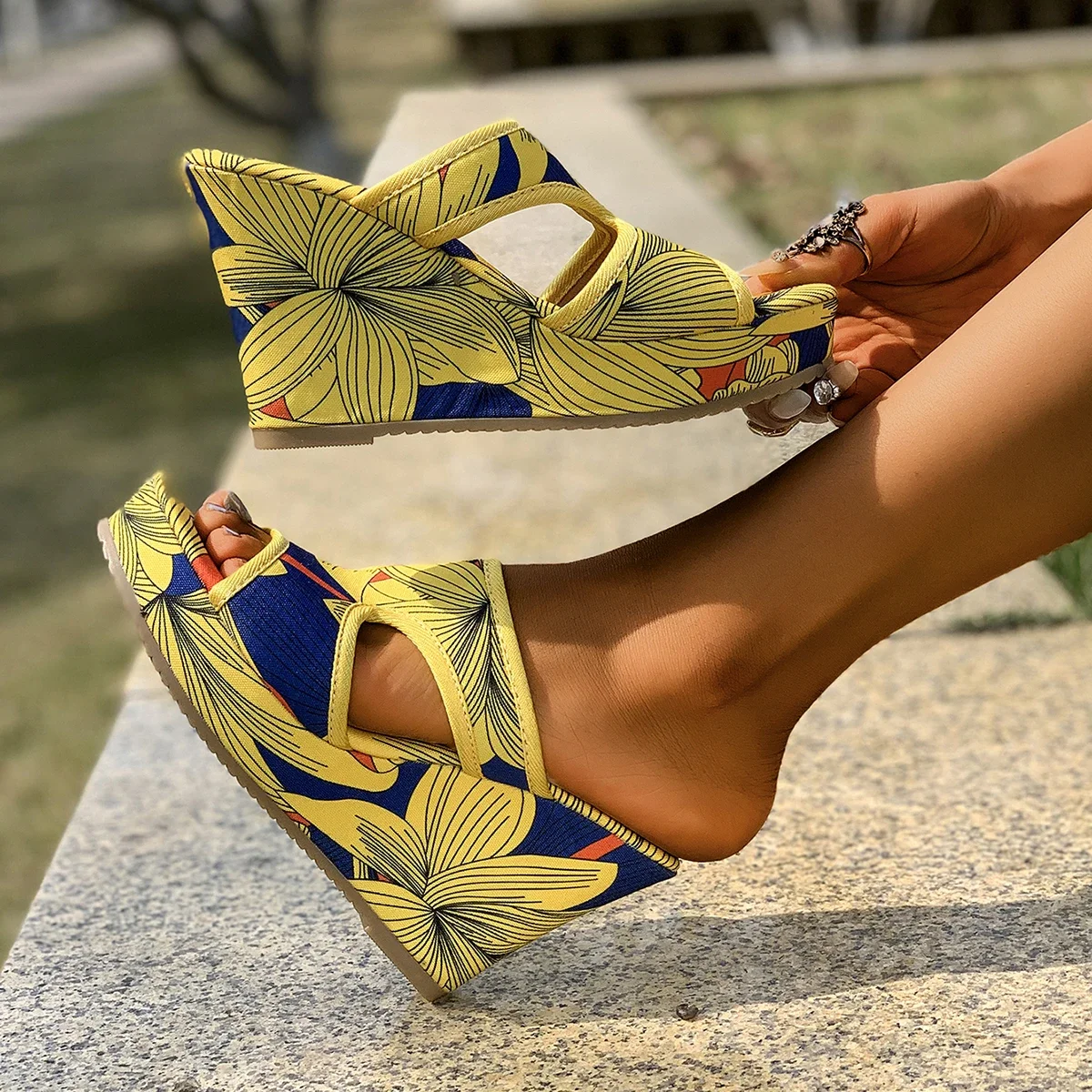 Women Platform Sandals Peep Toe Fashion Plus Size Casual Slippers Women Summer Printing Wedges Sandals Outdoor Luxury Shoes