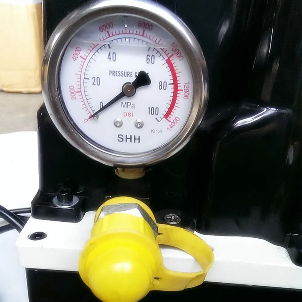 1200W 2L Mini Portable Electric Hydraulic Pump Station Oil Pressure Measuring Tool Hydraulic Oil High Pressure Pump